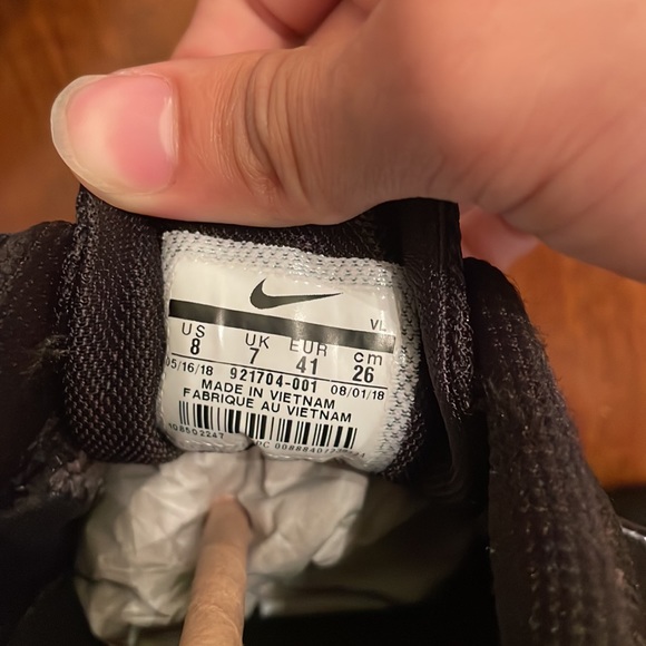 Shield Zoom Winflo 4 Running Shoe - Picture 5 of 5